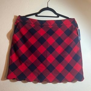 Crown & Ivy scalloped skirt size 10